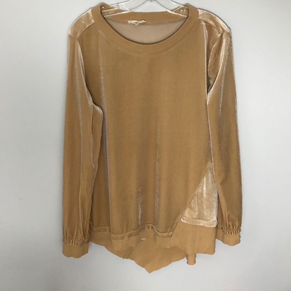Easel Los Angeles Velvet Asymmetrical Top sz S
